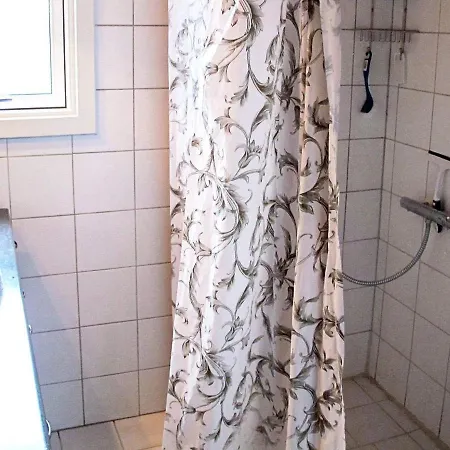6 Person In Dannemare Semesterbostad Kramnitse