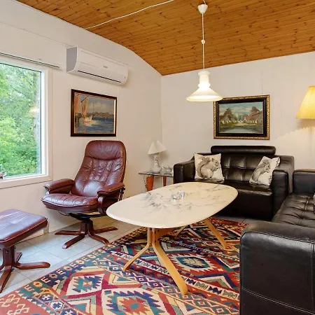 6 Person In Dannemare Semesterbostad